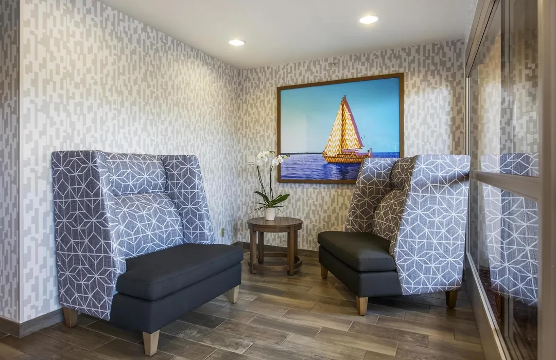Hampton Inn Channel Islands Harbor-1