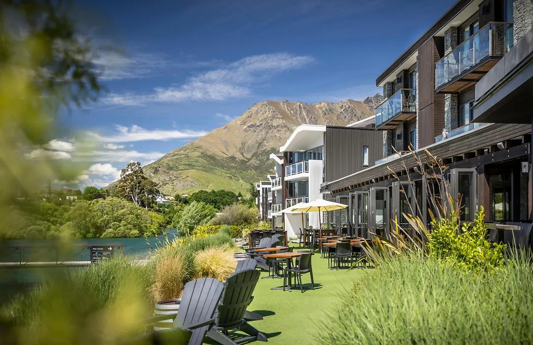 Hilton Queenstown Resort & Spa-1
