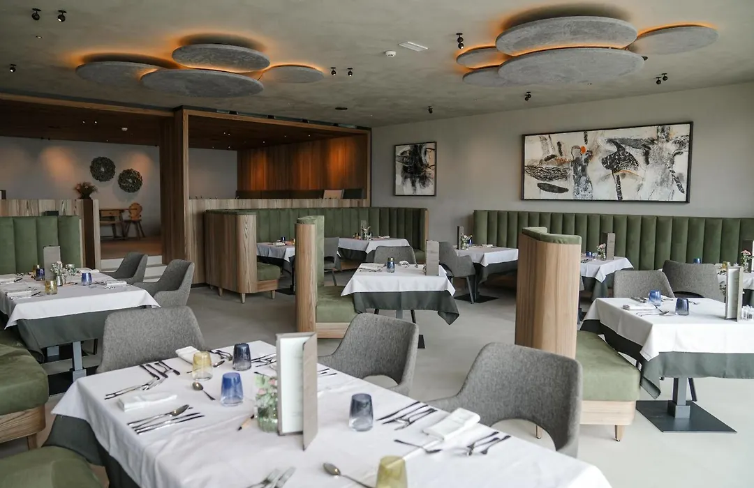 Hotel Alpenrose-1
