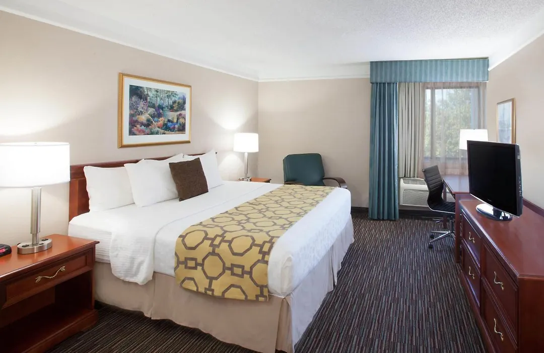 Baymont By Wyndham Texarkana-1