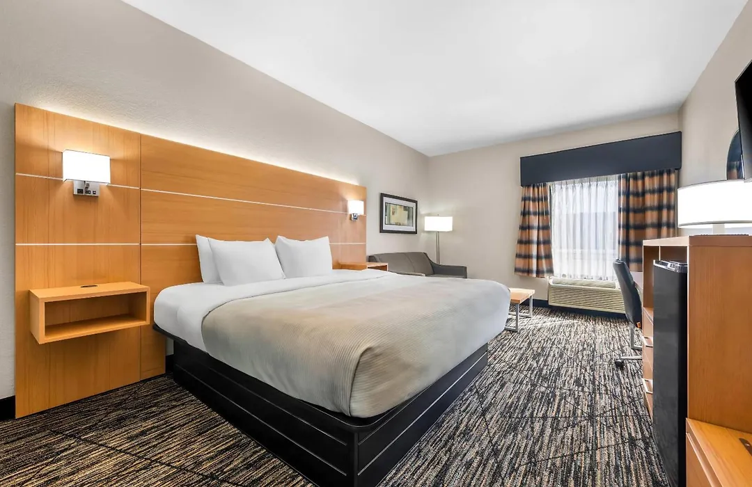 Quality Inn Alexander City-1