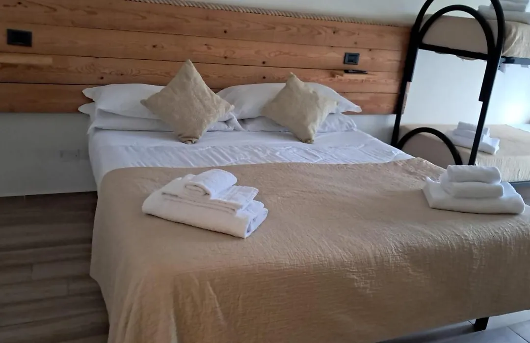 Hotel Garisenda sul Lungomare Riccione B&BRUNCH-1