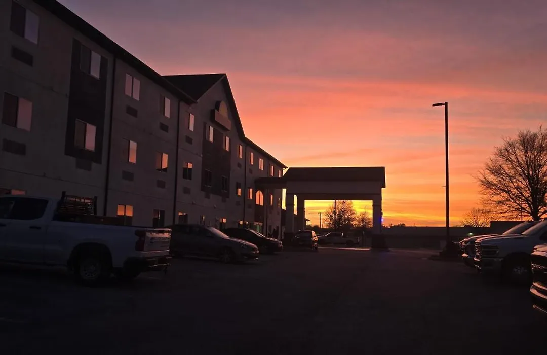 Days Inn By Wyndham Copperas Cove-1