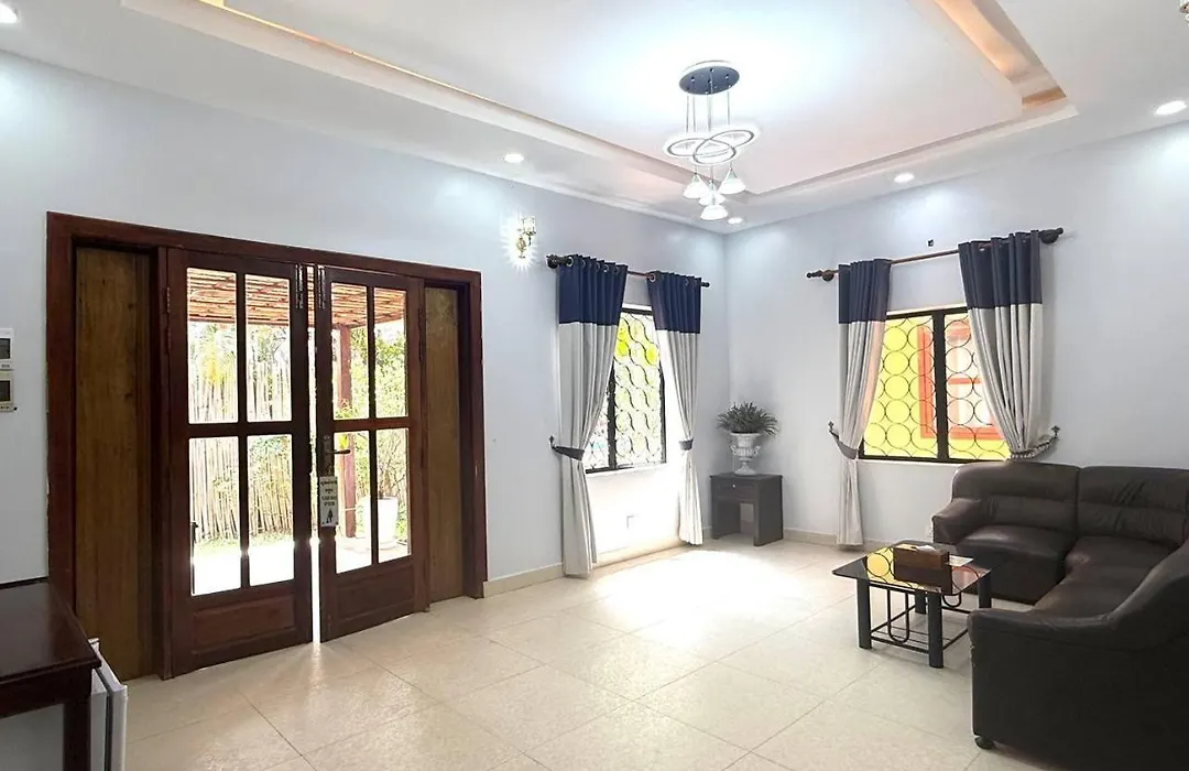 The Moon Kampot Boutique-1