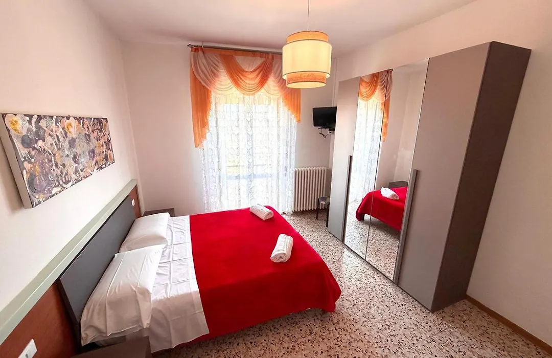 Hotel San Donnino-1