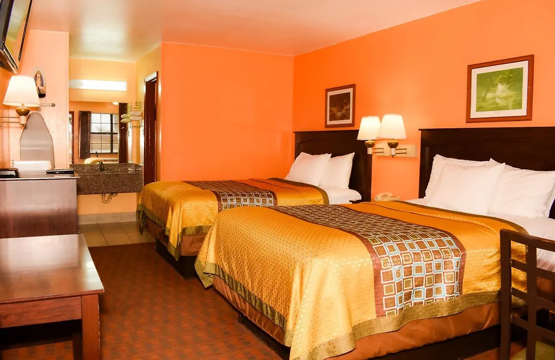 Antlers Inn Goliad-1