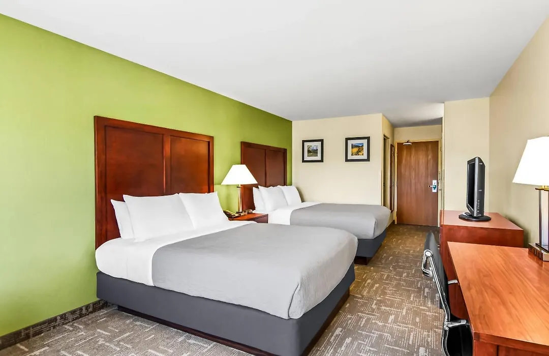 Quality Inn & Suites Vail Valley-1