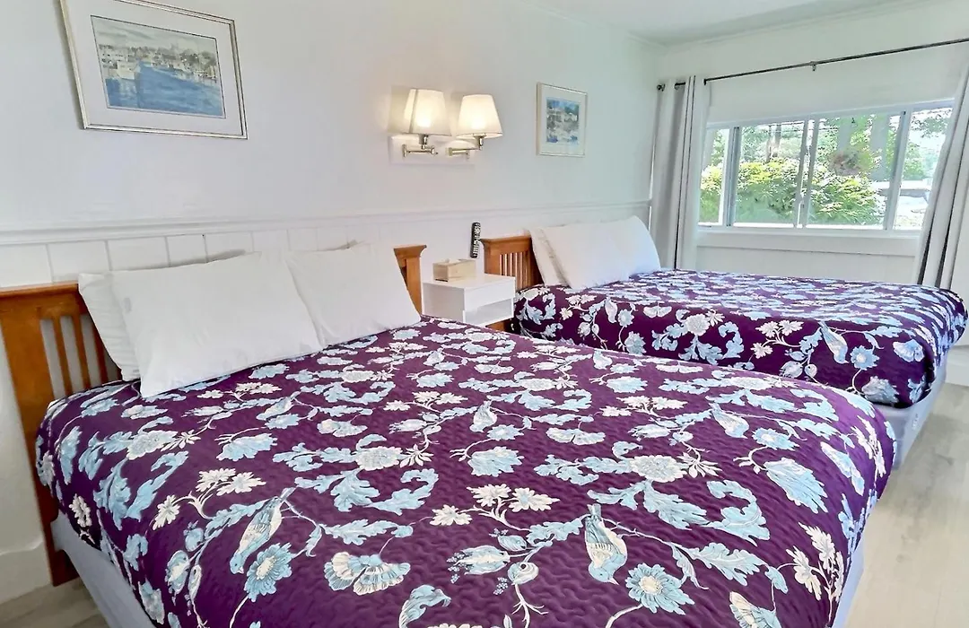 Kennebunkport Motor Lodge-1