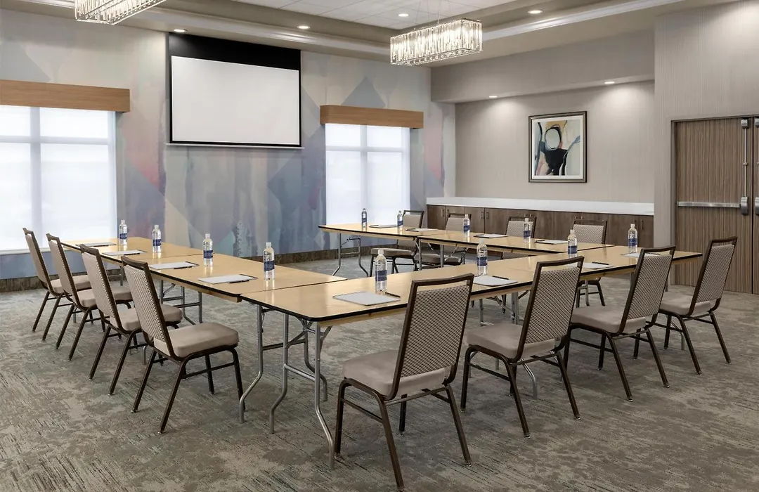 Hilton Garden Inn Topeka-1
