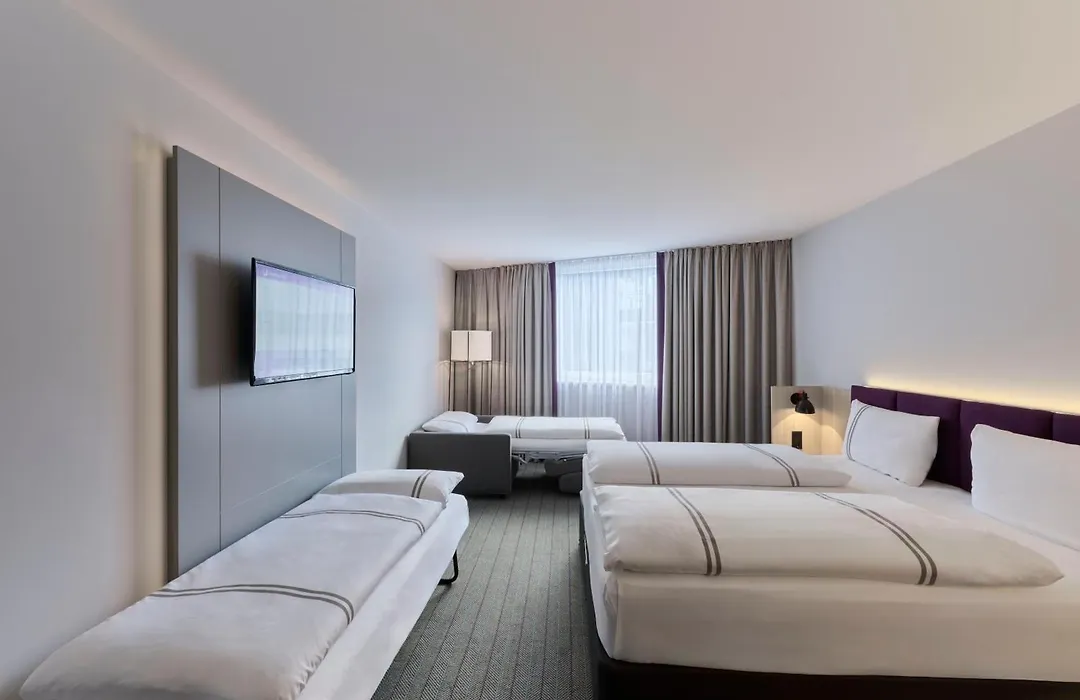 Premier Inn Wien City Hauptbahnhof-1