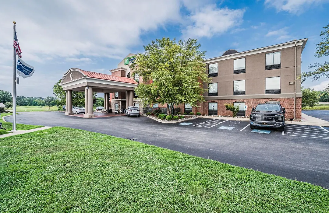 Holiday Inn Express Hotel & Suites Franklin By Ihg-1