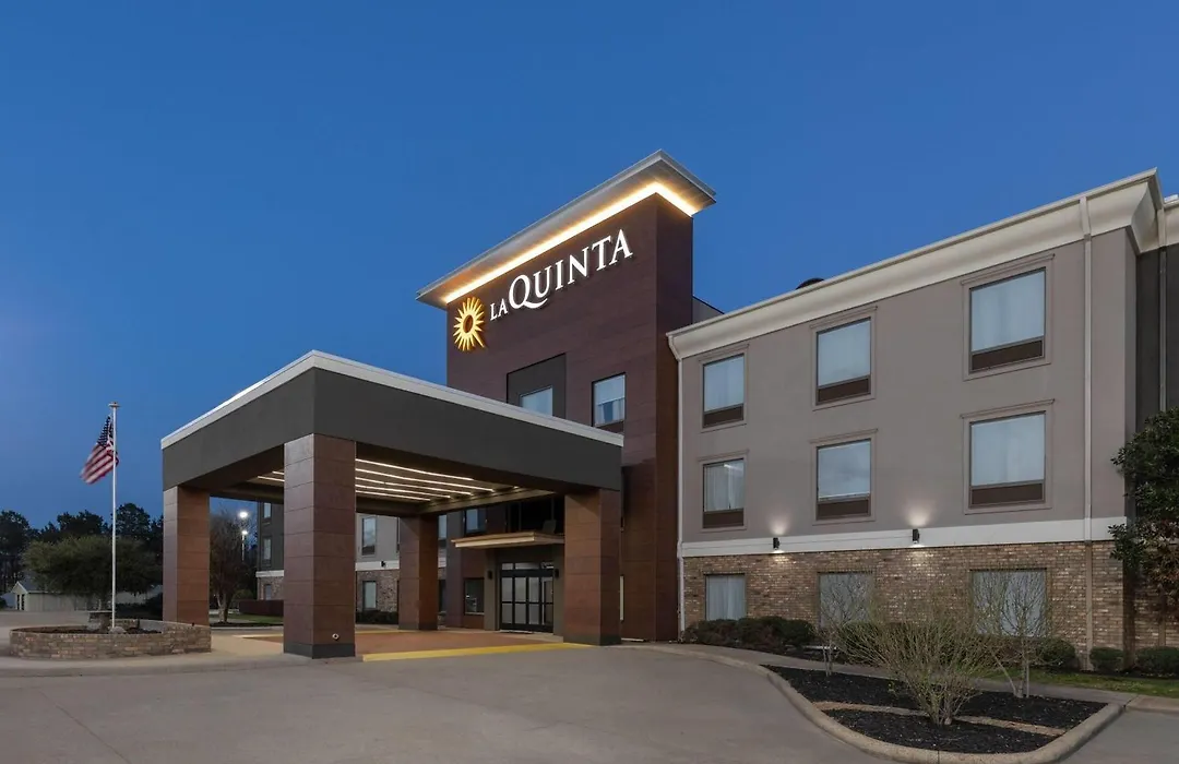 La Quinta Inn & Suites Nacogdoches-1