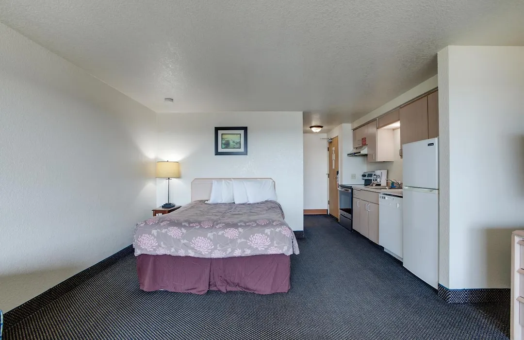 Surfside Resort-1