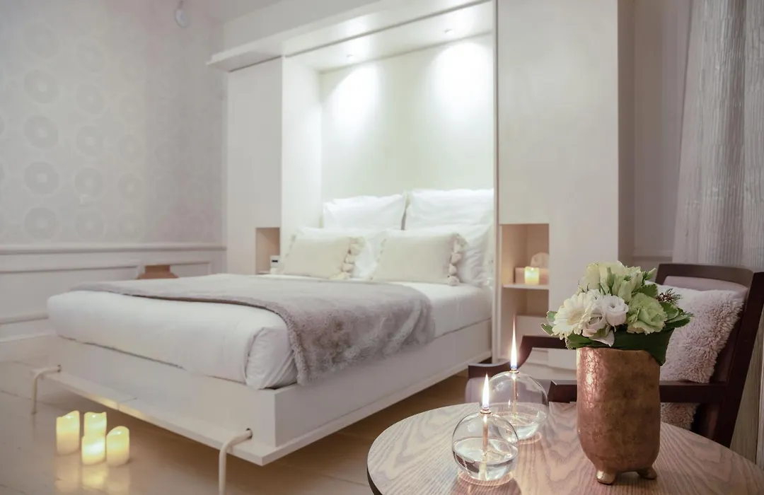 Maison Noppius - Love Hotel-1