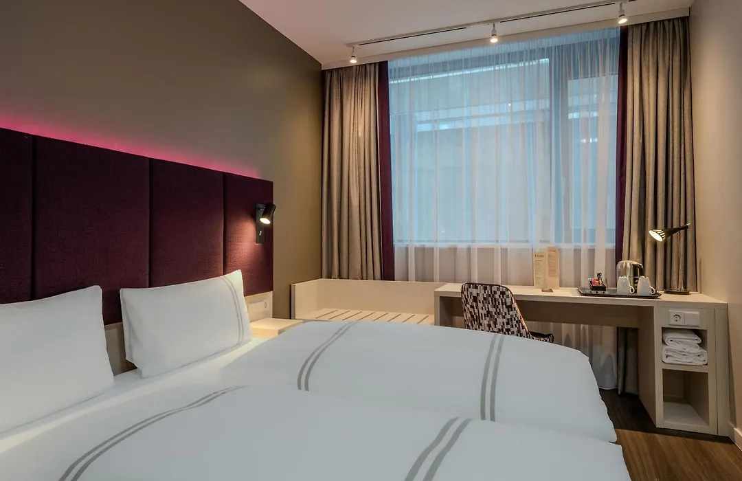 Premier Inn Koblenz City-1