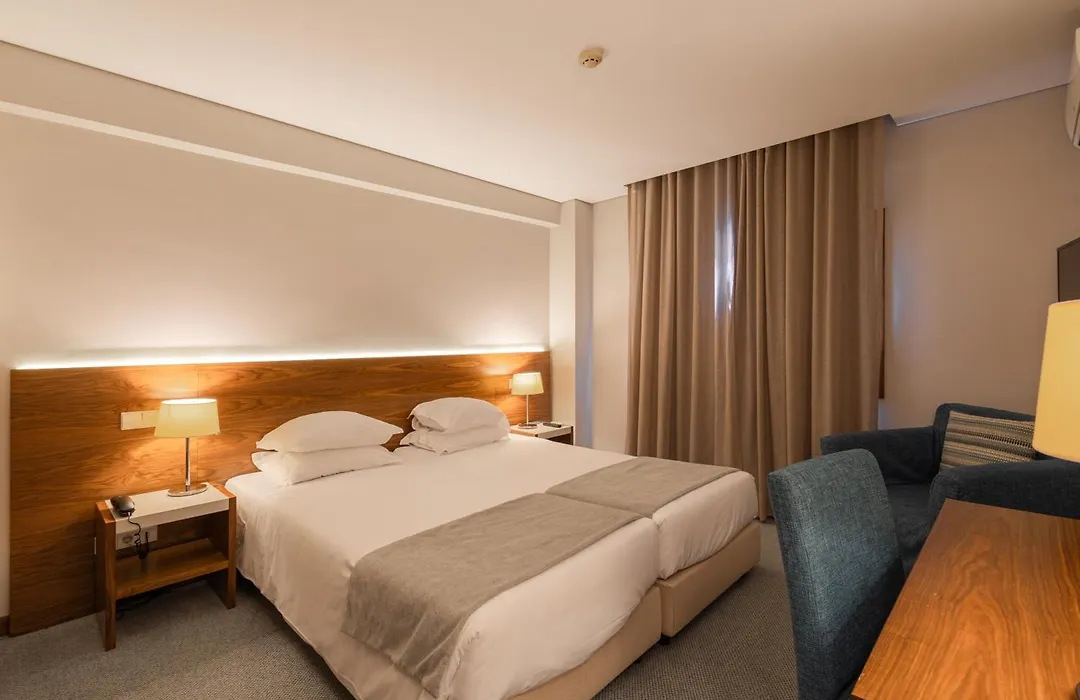 Hotel Navarras-1