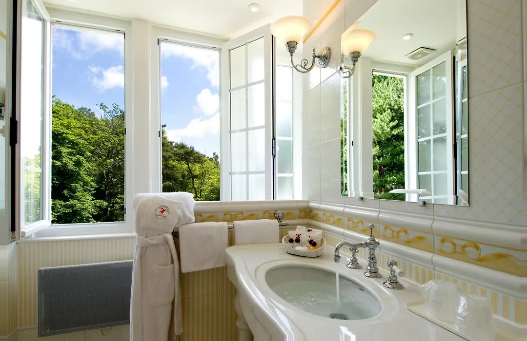 Le Manoir Hôtel-1