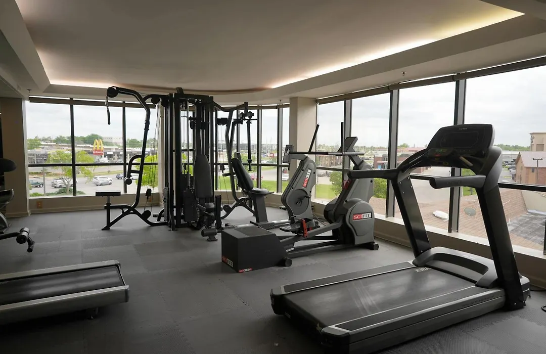 Ramada By Wyndham Tulsa Broken Arrow-1
