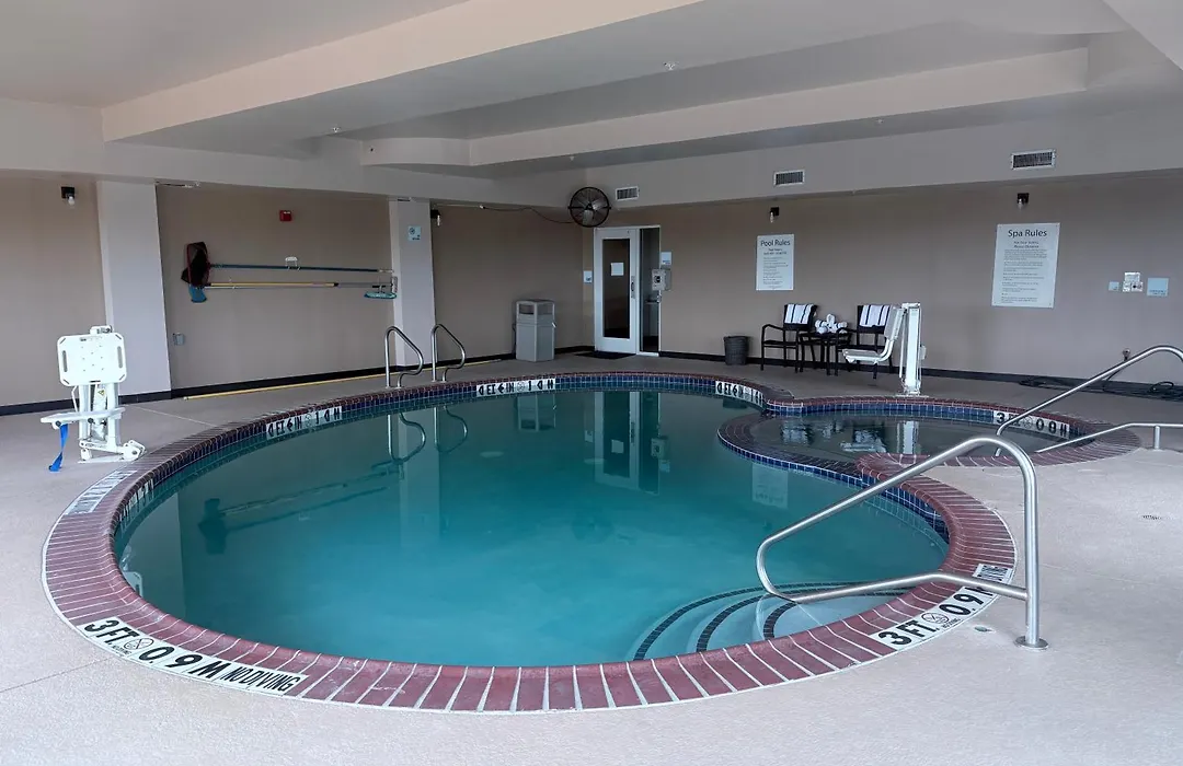 Country Inn & Suites By Radisson, Terrell-1