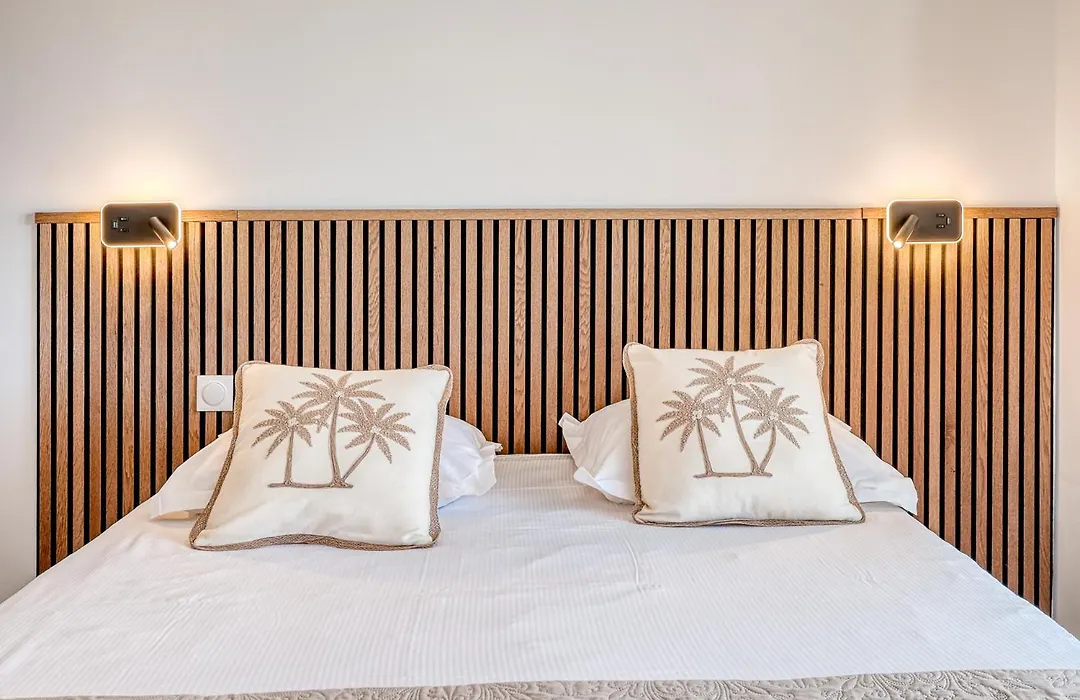 Anglade Hotel-1