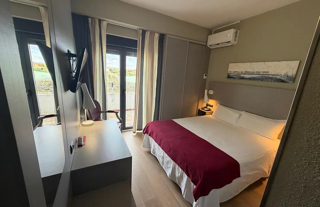 Hotel Valjunco-1