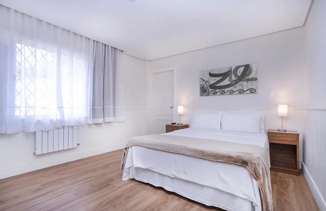Hotel Chateau-1
