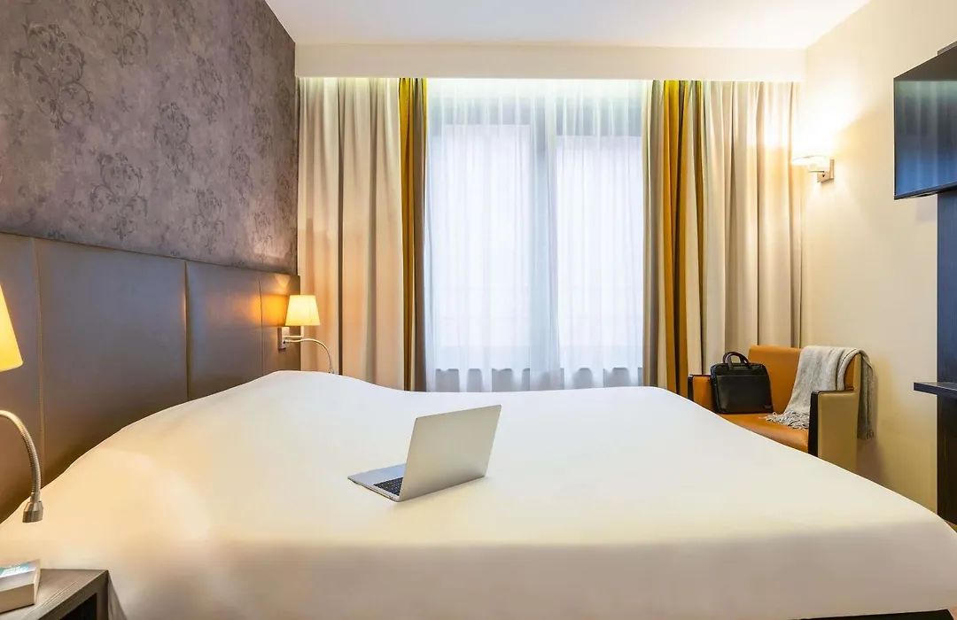 ibis Styles Hotel Brussels Centre Stéphanie-1