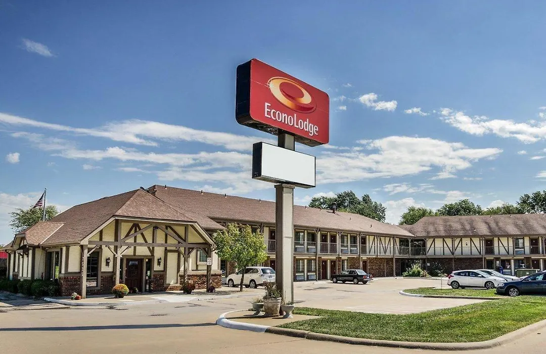 Econo Lodge Lawrence Near University-1