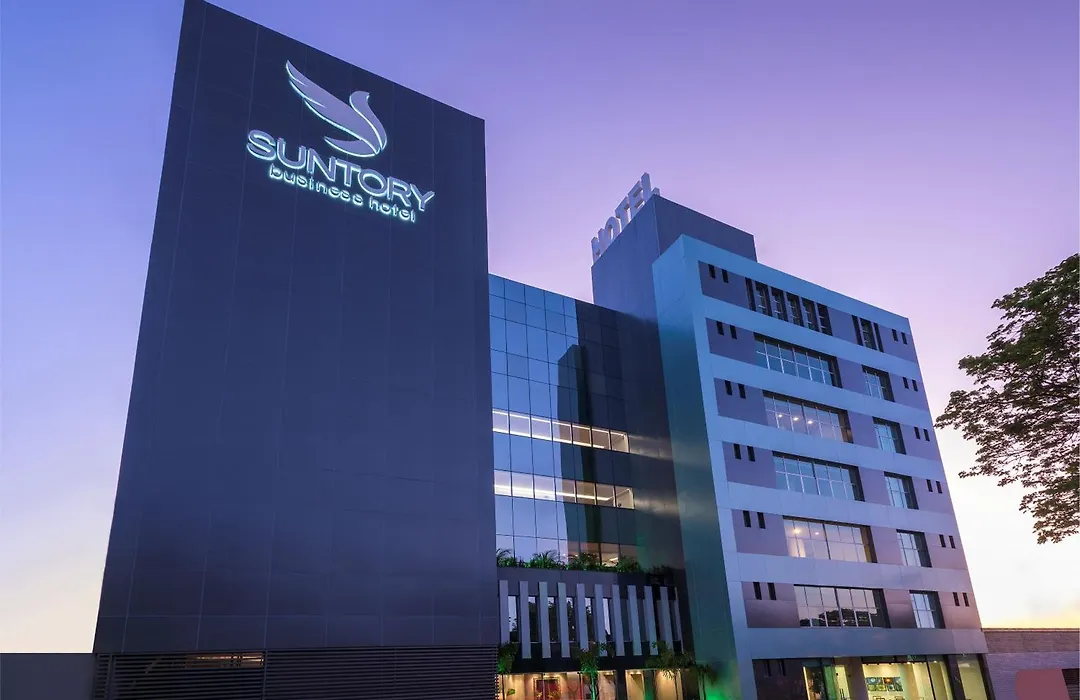 Suntory Hotel-1