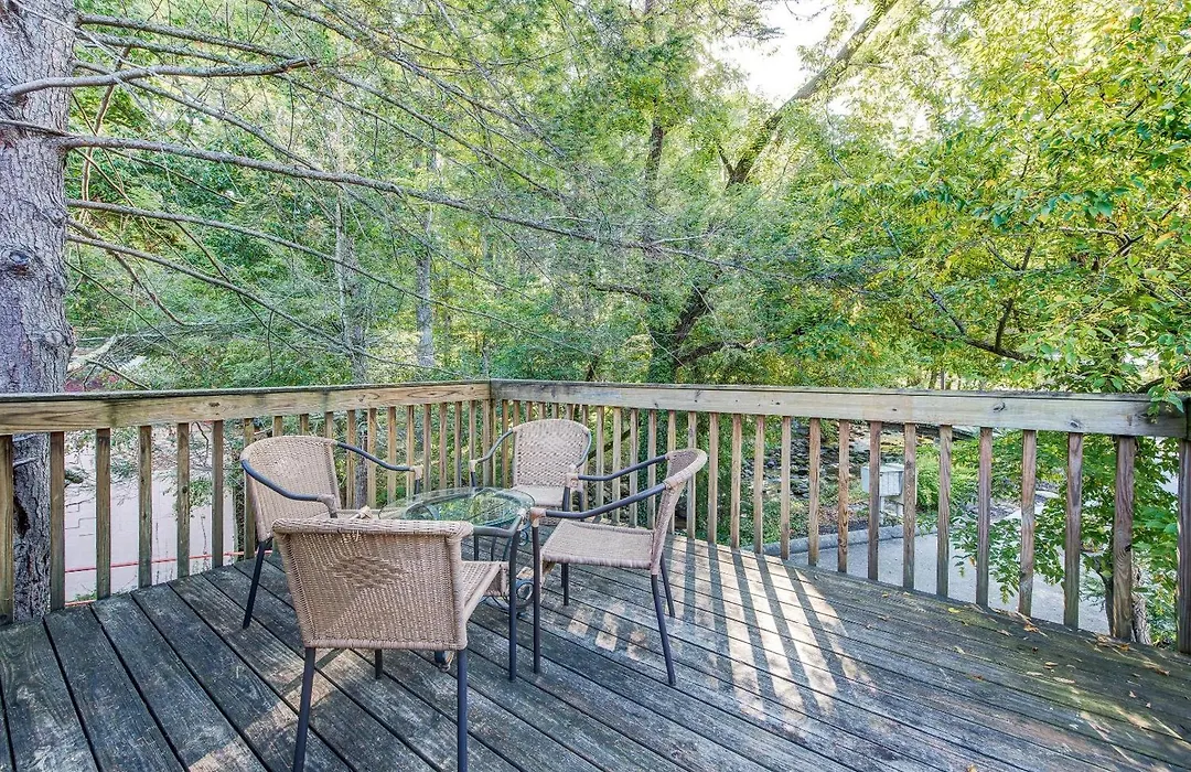 Quality Inn Creekside - Downtown Gatlinburg-1