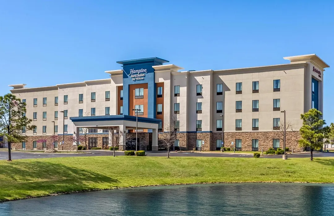 Hampton Inn & Suites Claremore-1