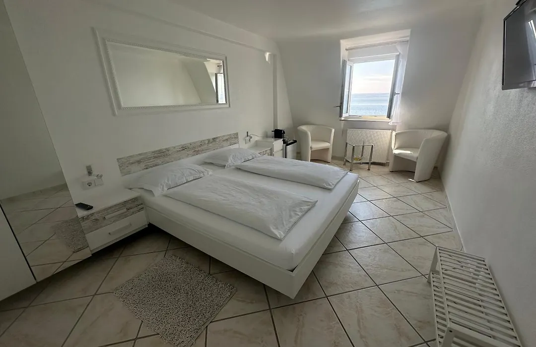 Hotel La Perla-1