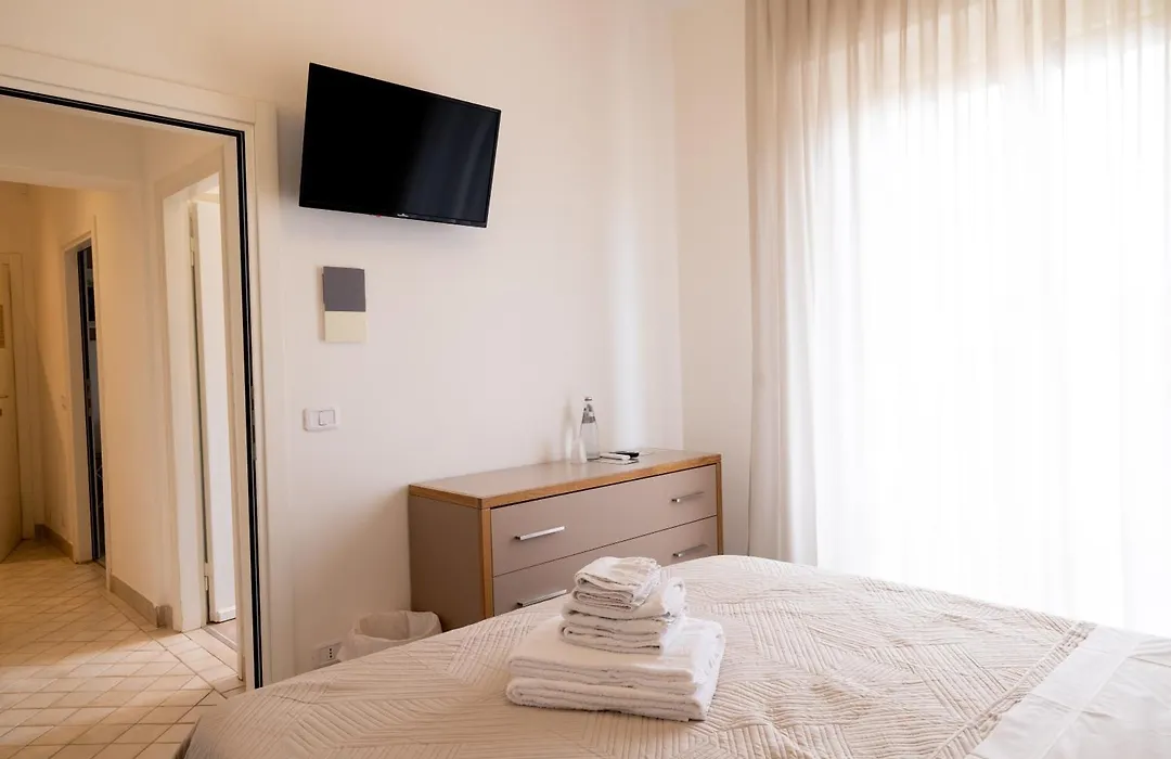 Hotel Mirella-1