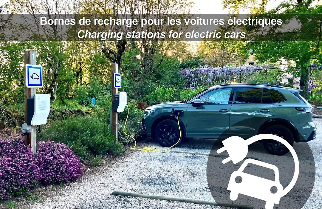 HÔTEL LA FERME DE BOURRAN - RODEZ - parking privé avec bornes pour voitures électriques-1