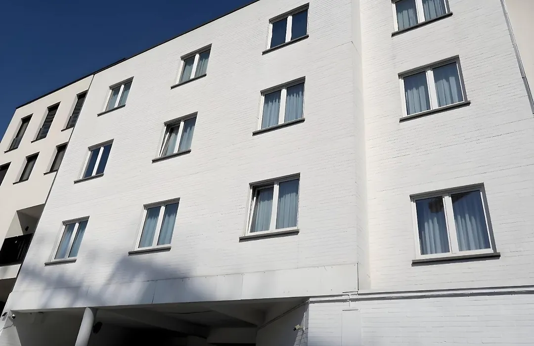 Hotel Adoma-1
