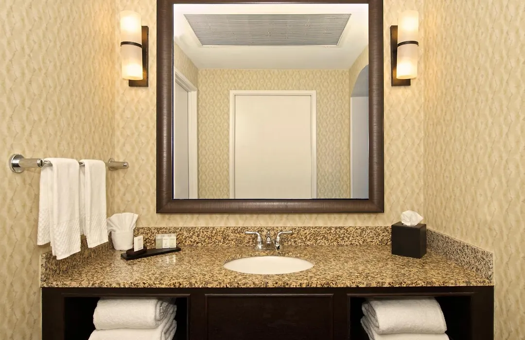 Embassy Suites By Hilton Flagstaff-1
