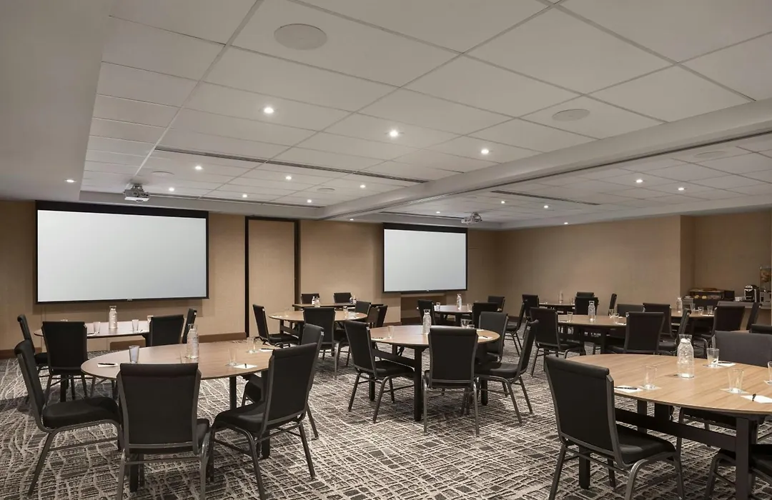 Ac Hotel By Marriott Old Montreal-1