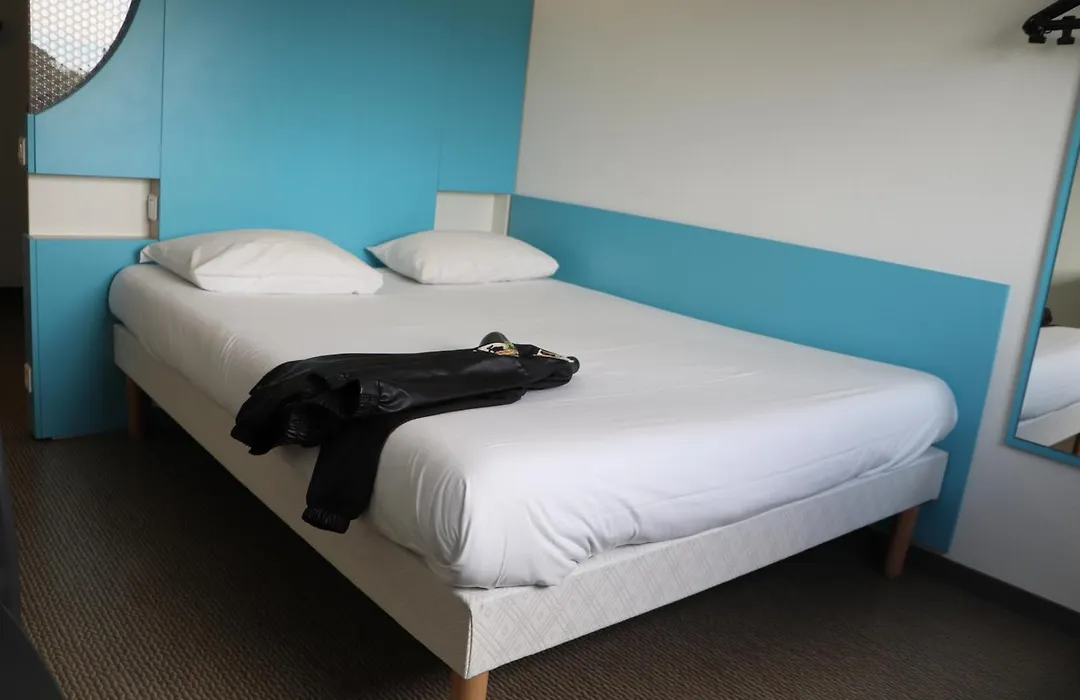 First Inn Hotel Blois-1