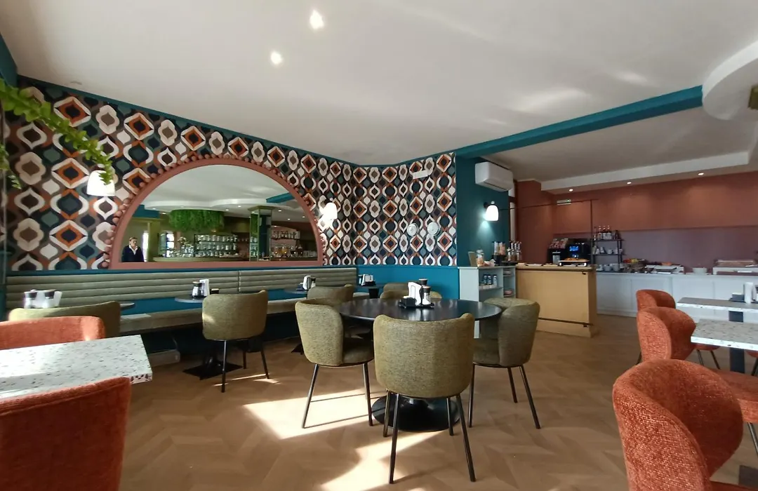 Albium Hotel-1