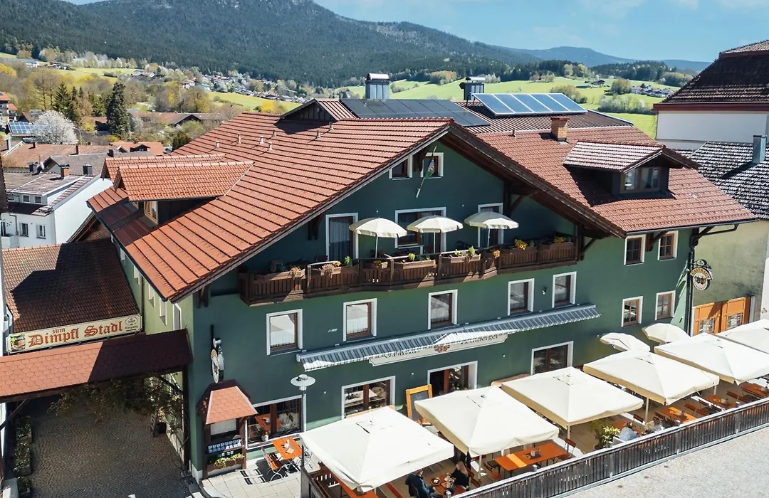 Bayerische Gastwirtschaft Dimpfl-Stadl-1