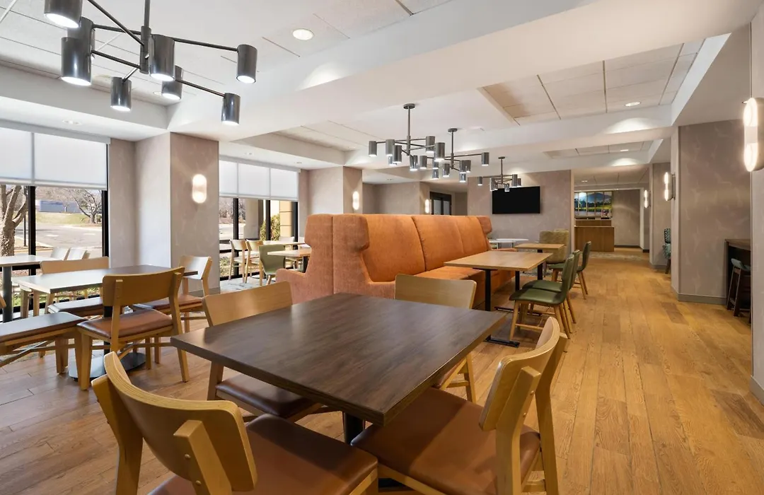 Hampton Inn Warrenton, Va-1