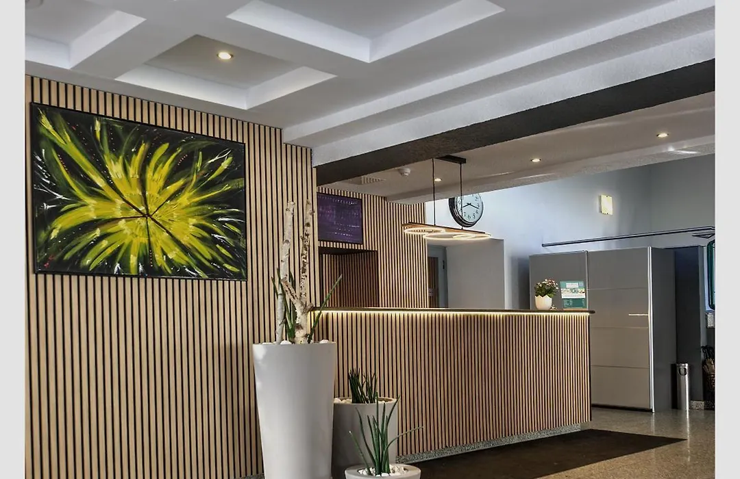 Waldhotel Wandlitz-1