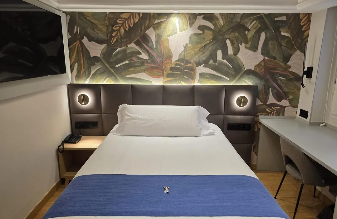 Hotel Corona De Castilla Burgos-1