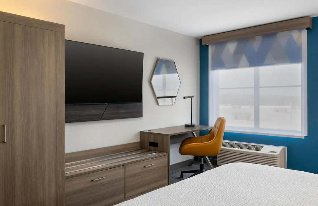 Holiday Inn Express Boston-Milford By Ihg-1