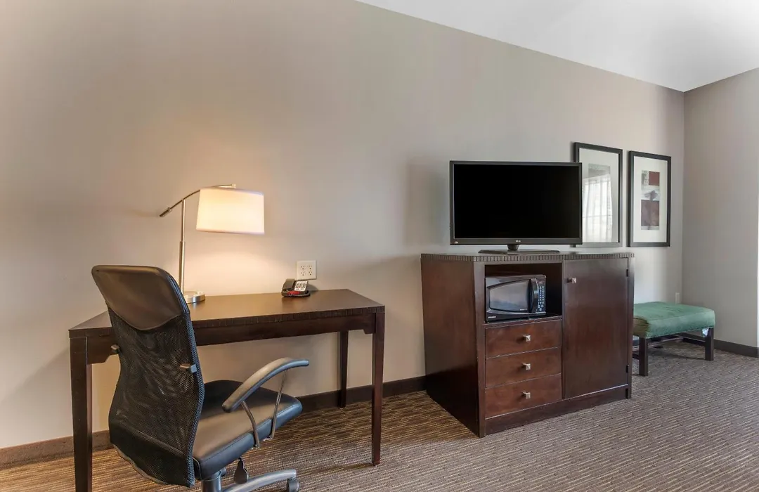Best Western Plus Duncanville Dallas-1