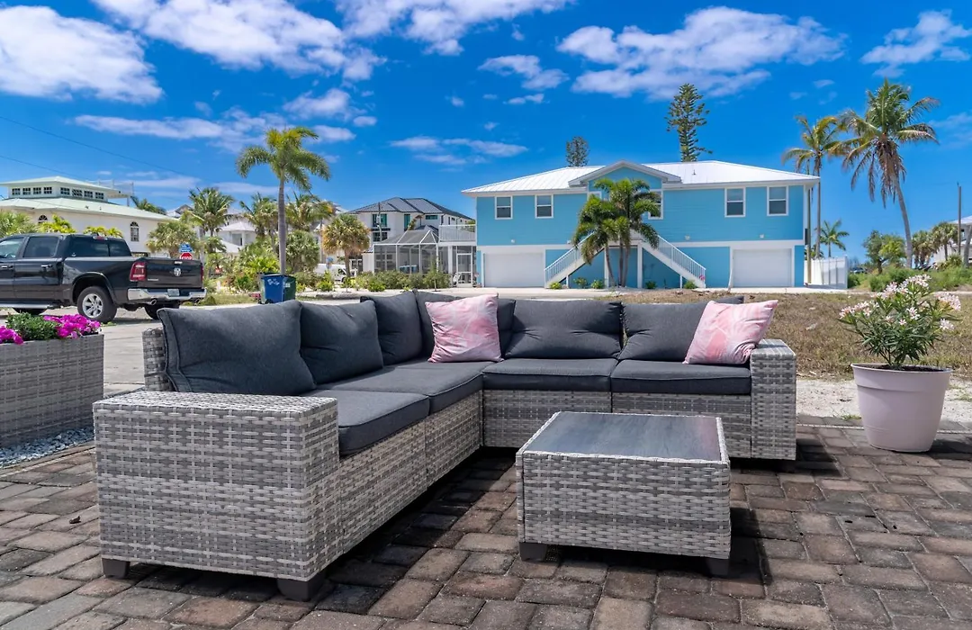 Flamingo Inn-1