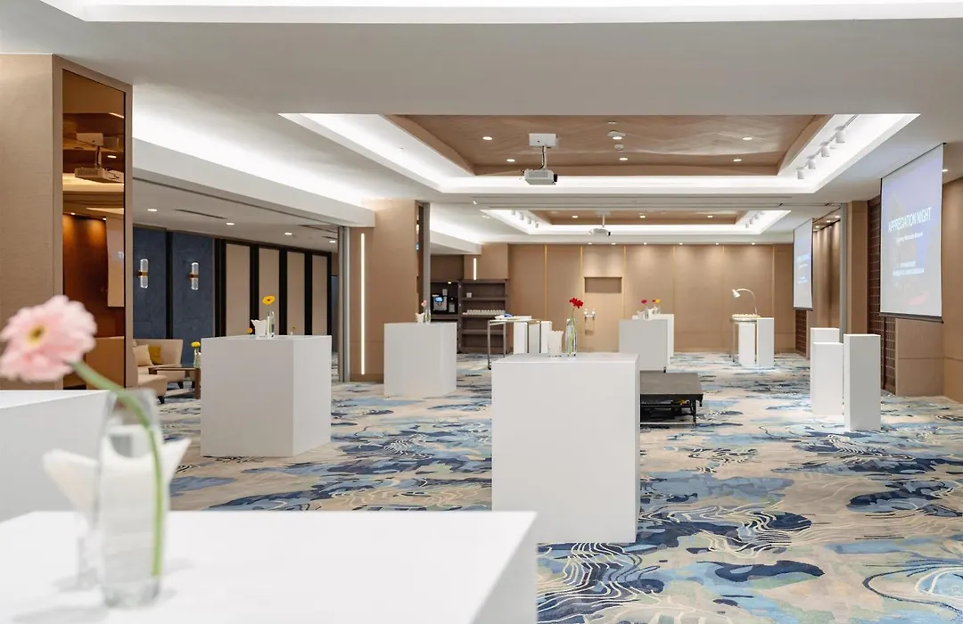 Radisson Hotel Brunei Darussalam-1