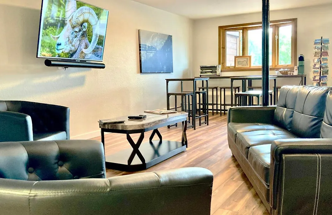 Big Horn Lodge-1