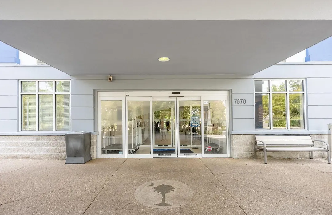 Holiday Inn Express Hotel & Suites Charleston - Northwoods By Ihg-1