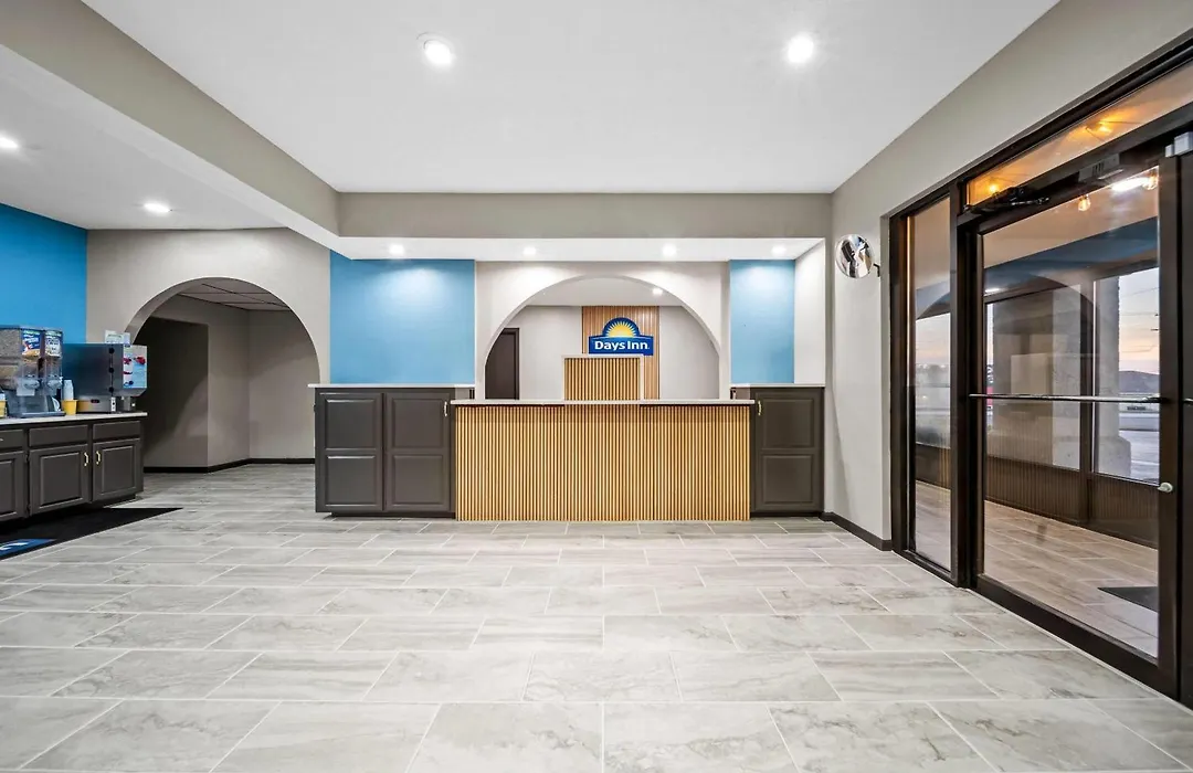 Days Inn By Wyndham Troy-1